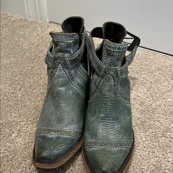 Lane boots Shoes - Stylish Green Ankle Booties